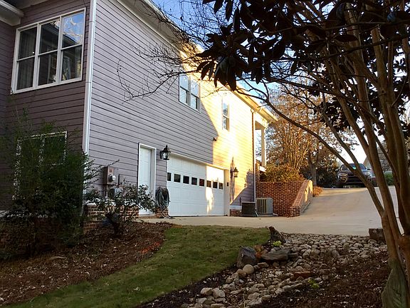 3rd image of 1021 Brush Arbor Cir