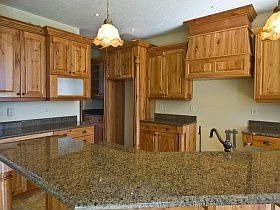 4th image of 1037 S Waterside Dr