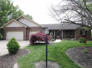 1407 Elmwood Dr, Alton, IL 62002