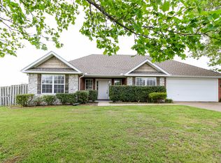 5048 W Redding Way, Fayetteville, AR 72704