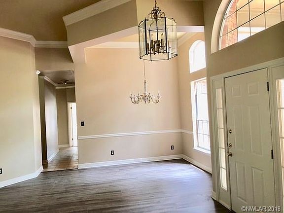 3rd image of 4013 Lakeway Blvd