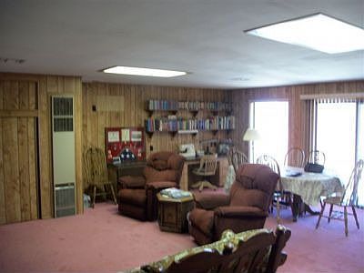 LIVINGRM.