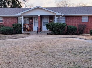 423 S Mary Etta St, Derby, KS 67037
