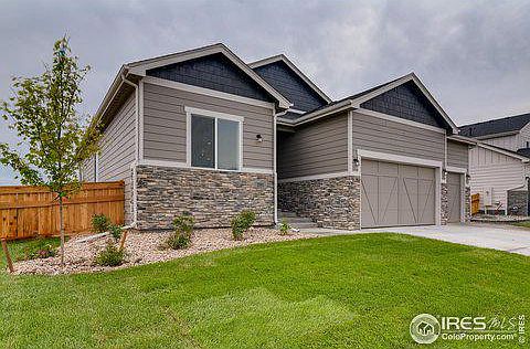 2nd image of 720 Moonglow Dr