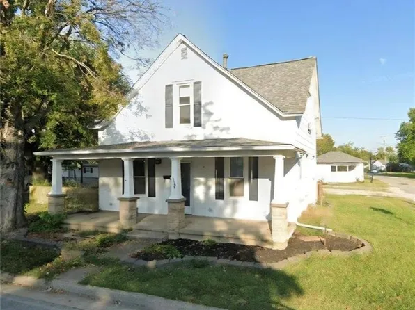 302 N Mulberry St, Steeleville, IL 62288
