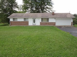 4465 S Pitchin Rd, Springfield, OH 45502