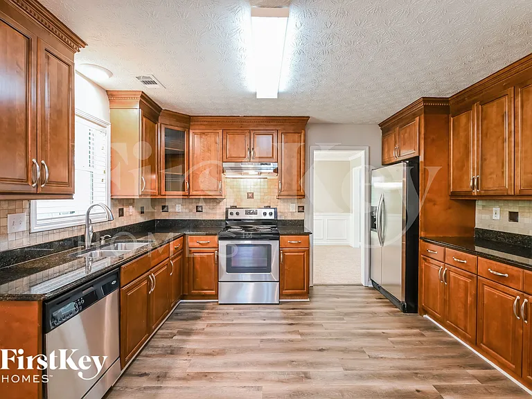 4285 Bradstone Trce NW — Photo 7