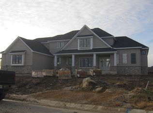 2952 Black Goose Blvd, Fort Wayne, IN 46814