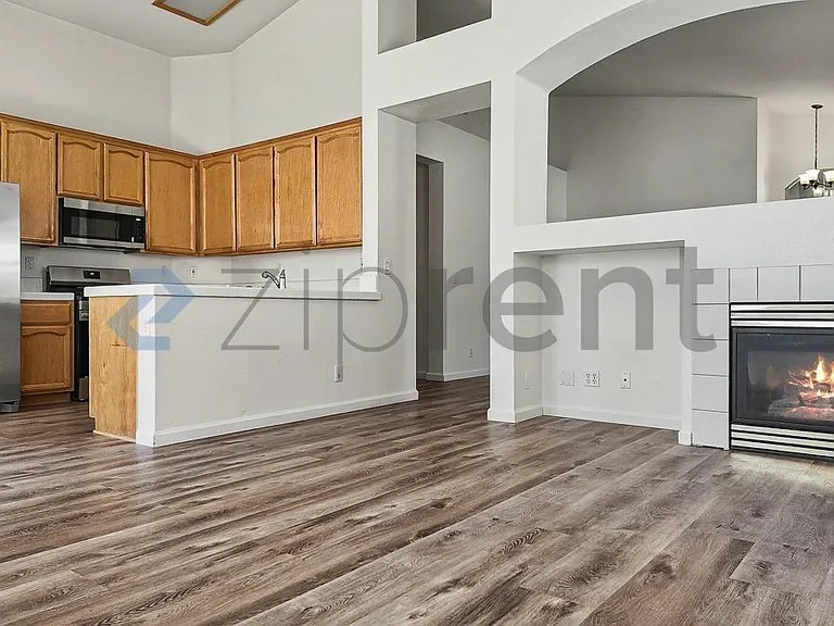 1773 Atwell St — Photo 15
