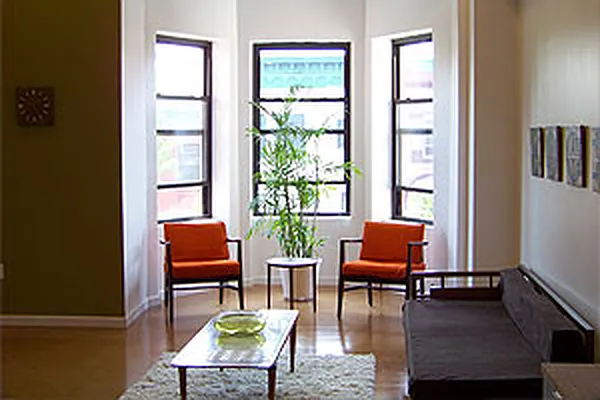 Sold by LG Fairmont Group | media 6