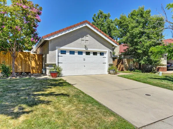 111 Harcourt Way, Folsom, CA 95630