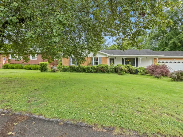 7320 Brookside Dr, Chattanooga, TN 37421