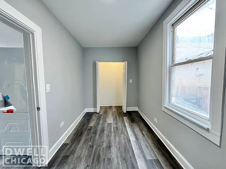 1538 W Walton St #1R — Photo 7