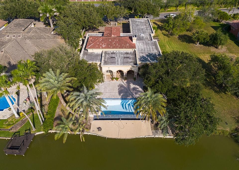 1st image of 2510 Calle Esplendida