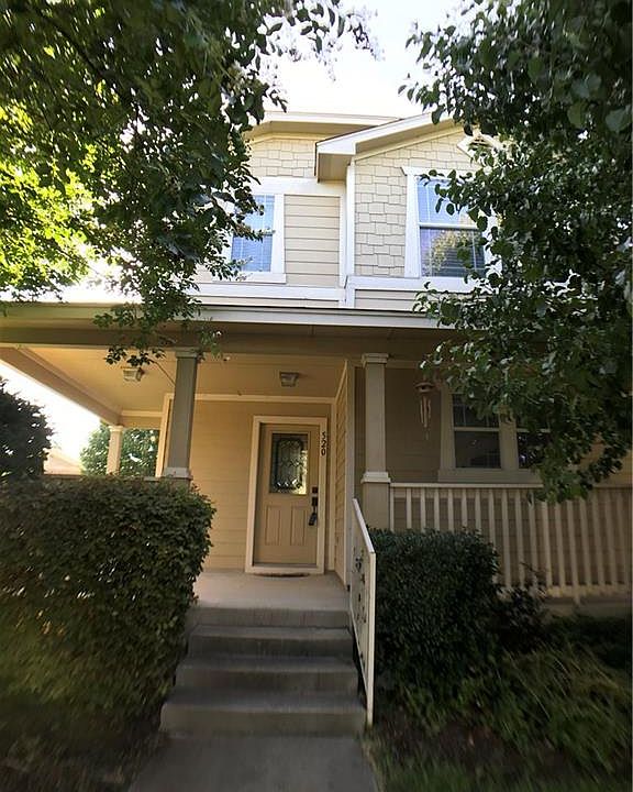 1st image of 520 Rolling Oak Dr