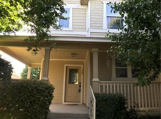 520 Rolling Oak Dr, Round Rock, TX 78664