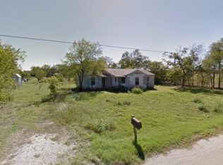 1013 W 7th St, Justin, TX 76247