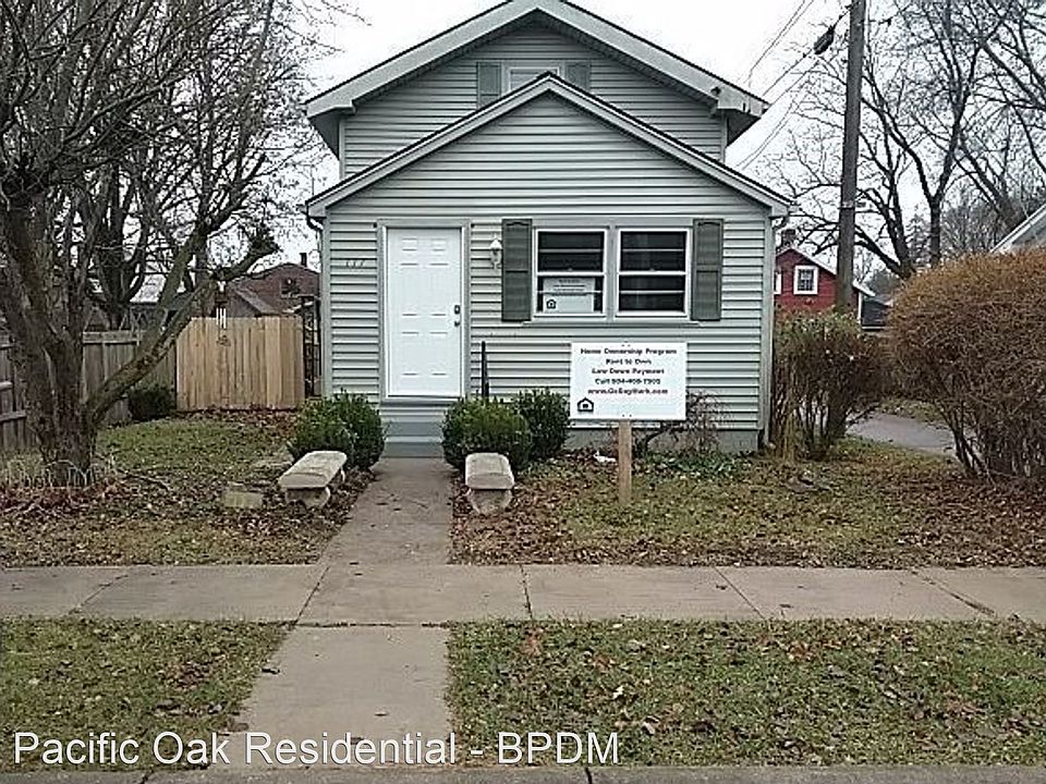 1st image of 117 W Warren St