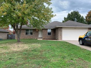 3963 W Eaglecrest St, Battlefield, MO 65619