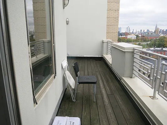 Rented by City View Living | media 48