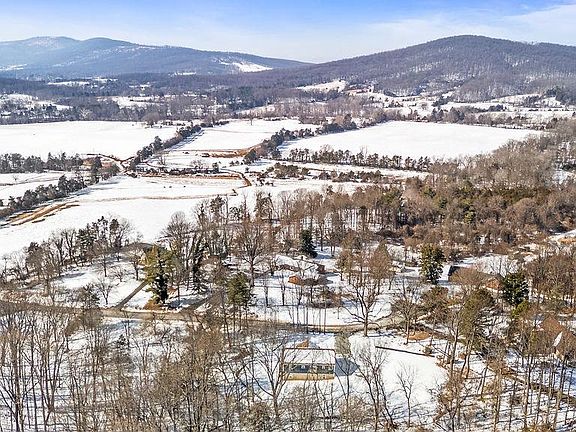 2nd image of 18289 Cameron Rd