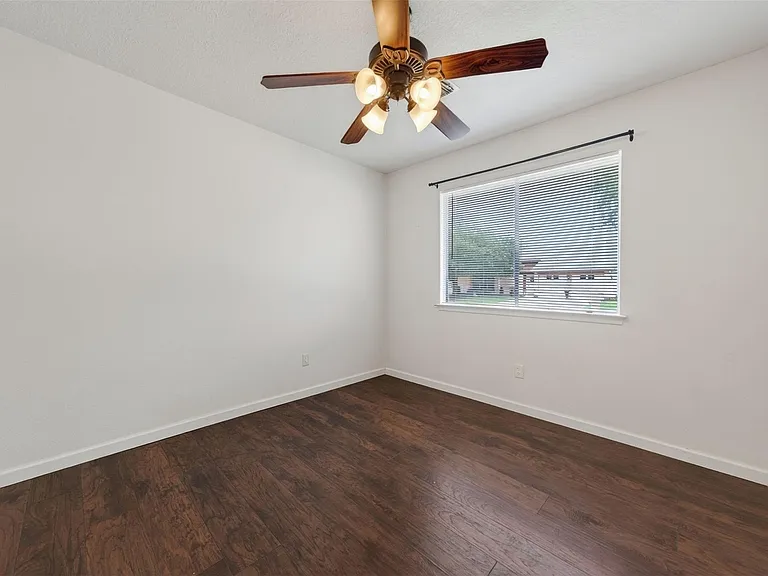 17002 Dew Drop Ln — Photo 16