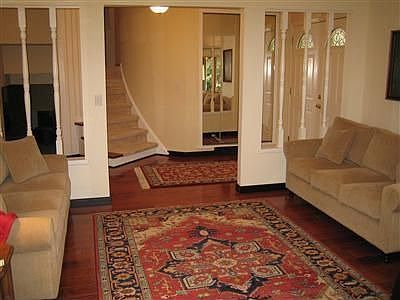 5th image of 27605 Blossom Blvd