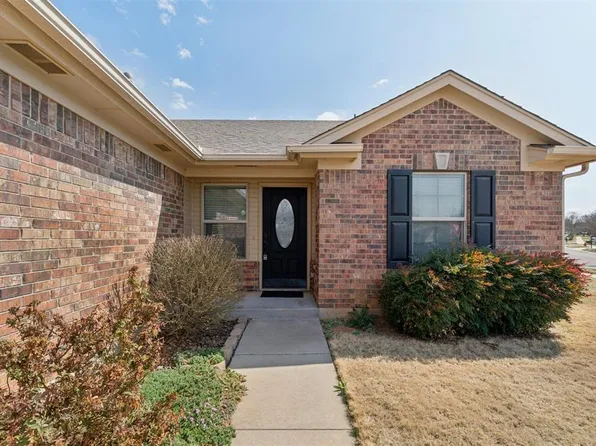 9564 SW 24th Ter, Oklahoma City, OK 73128