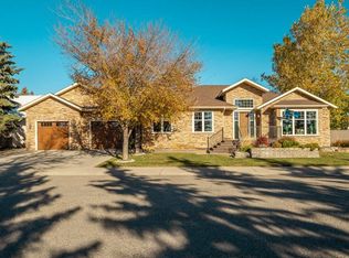621 S 18th St, Fort Macleod, AB T0L0Z0