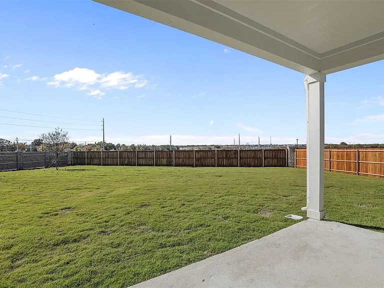 1803 Chapel Hill Rd — Photo 19