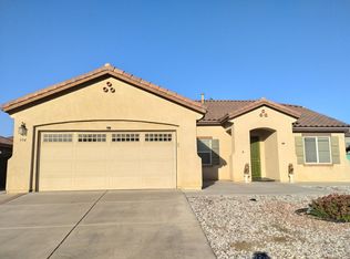 994 Paintbrush Trl, Hemet, CA 92545