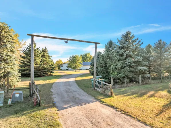 1312 4th St, Milford, IA 51351