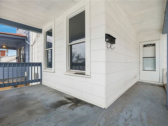 2nd image of 30 Harrison St