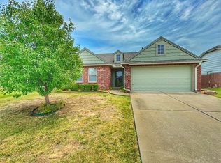 18310 E 43rd St, Tulsa, OK 74134