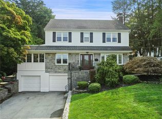 188 Oakland Ave, Eastchester, NY