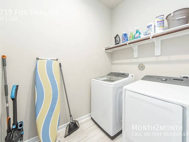 8719 Fox Trail Dr — Photo 26