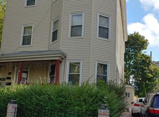6 Fay St, Worcester, MA 01604