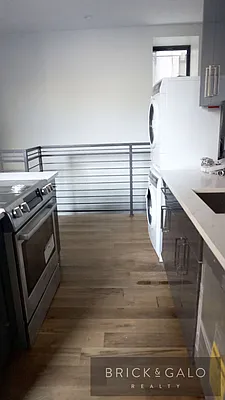 Rented by BRICK & GALO REALTY CORP | media 14