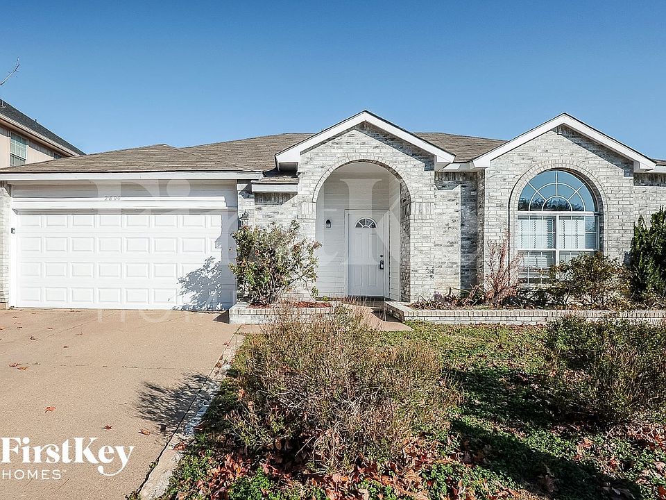 1st image of 2800 Clovermeadow Dr