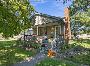 30850 Ann Arbor Trl, Westland, MI 48185