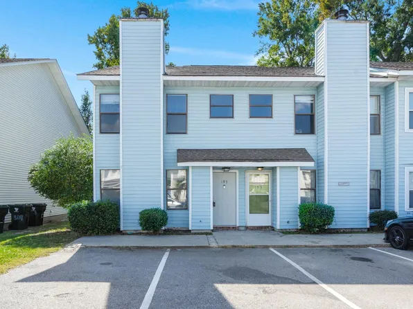 195 Pine Shadow Dr, Goose Creek, SC 29445