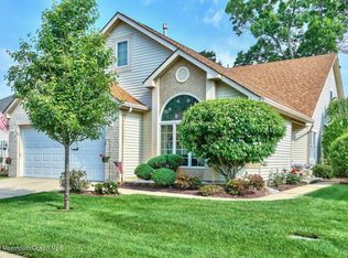 1572 Lacebark Rd, Toms River, NJ 08755