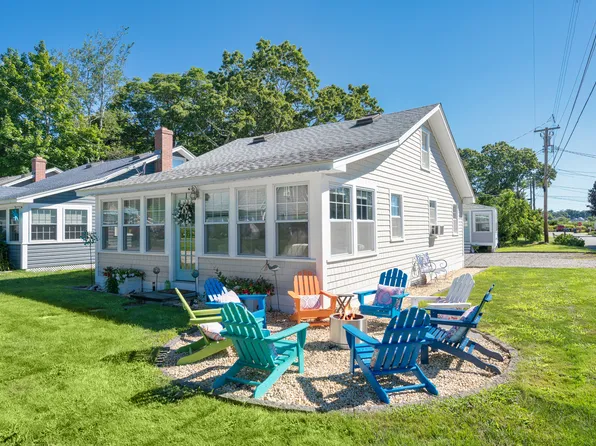 8 Avenue A, Old Lyme, CT 06371