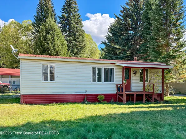 607 Jackson St, Afton, WY 83110