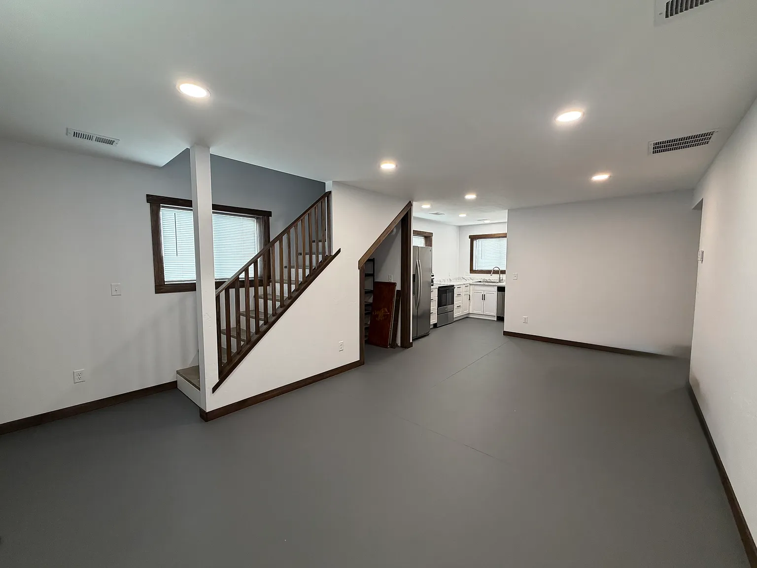1 bed, 1920 sqft, $1,650 — Photo 3