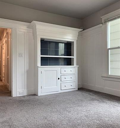 4th image of 1325 Lincoln Way #5