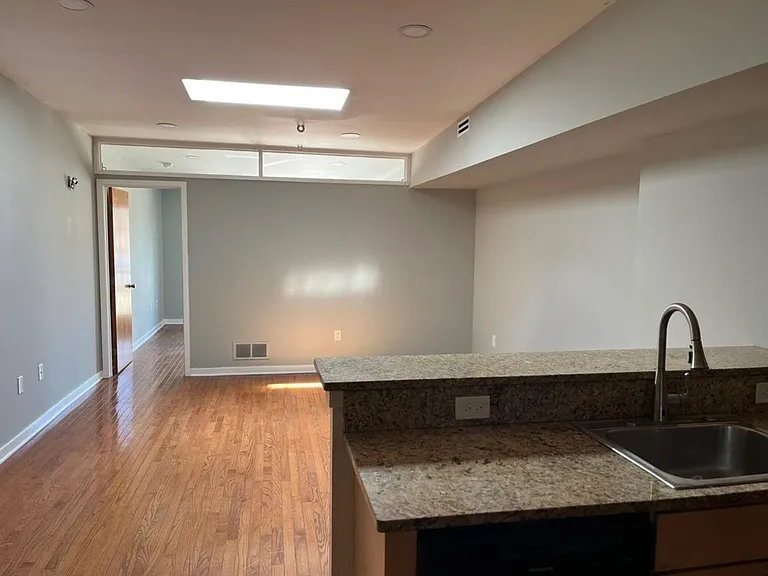 619 E Passyunk Ave #3A — Photo 6