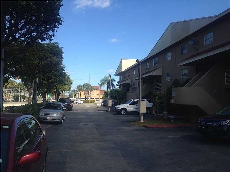 1st image of 5943 W 28th Ave #19
