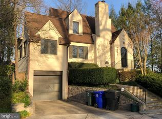 4031 25th St N, Arlington, VA 22207