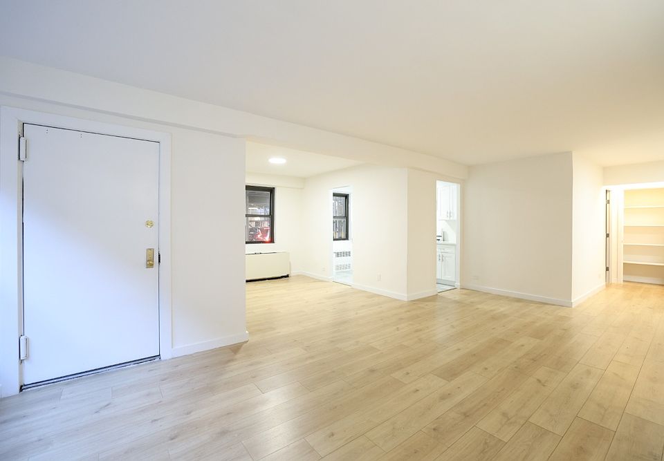 1st image of 305 E 86th St #6GE